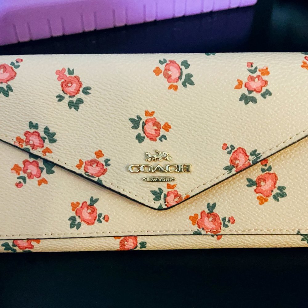 Coach  SOFT WALLET WITH FLORAL BLOOM PRINT